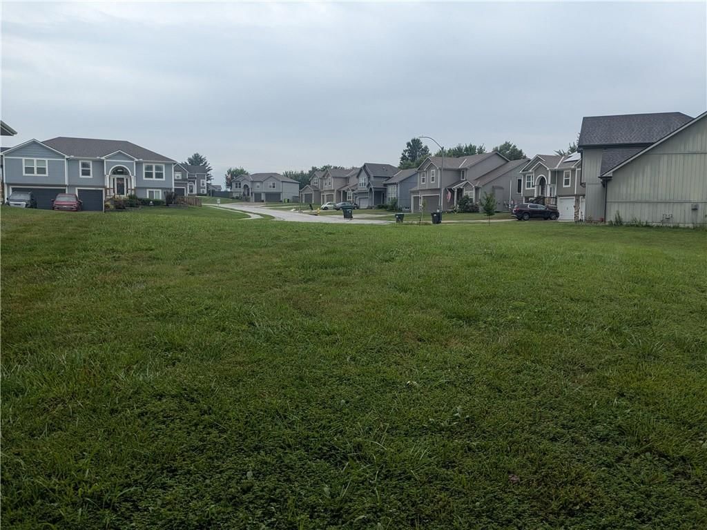 1249 SW Nagona Lane — photo 4