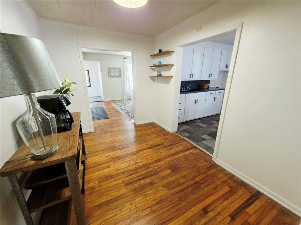 206 E 15th Street — photo 29
