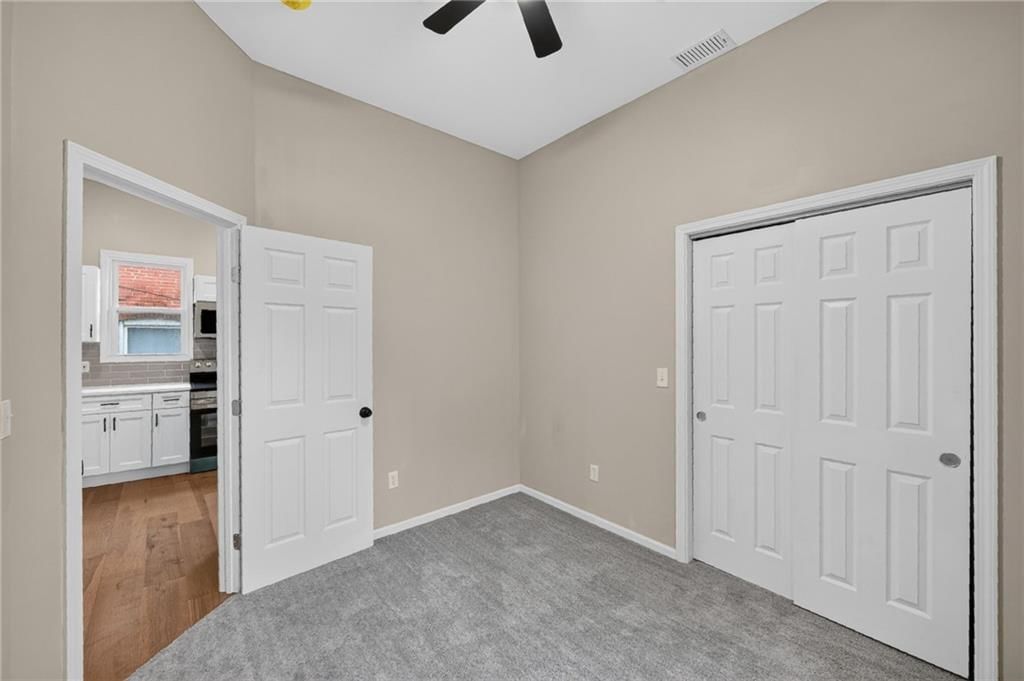 528 Park Avenue — photo 21