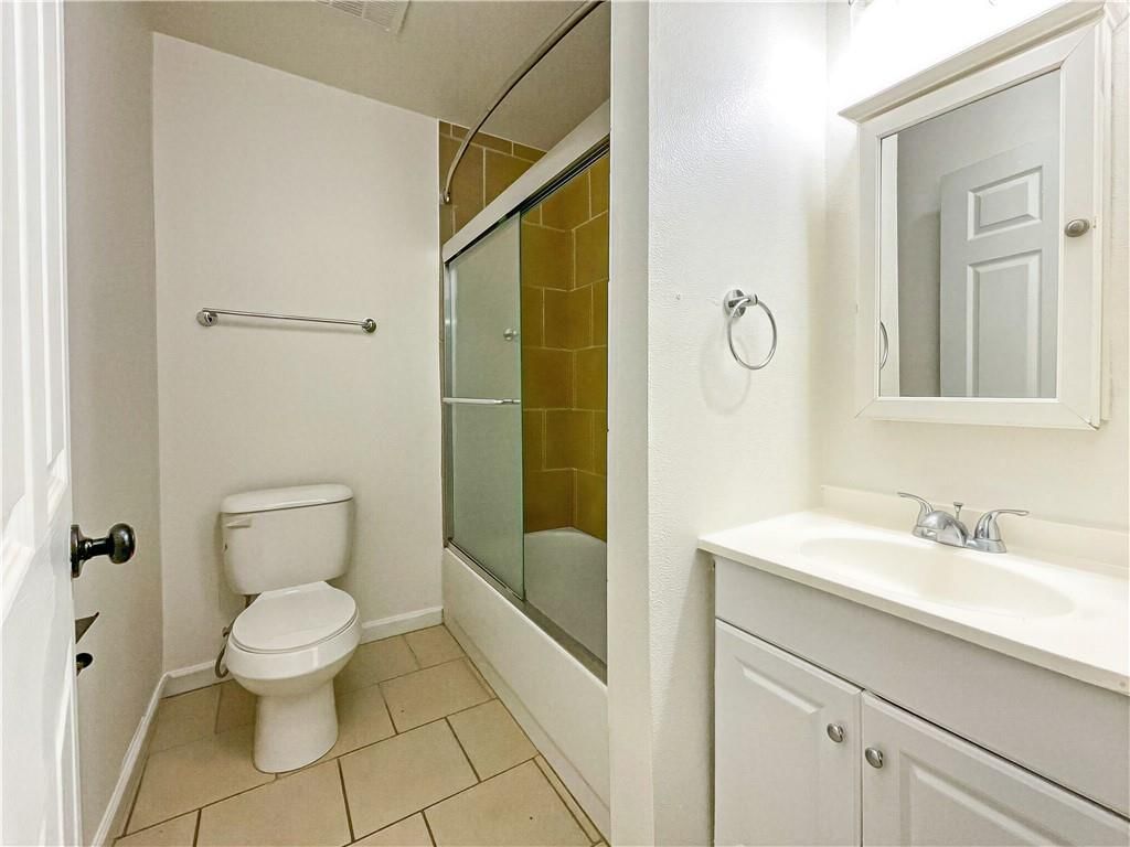 412 E Saline Street — photo 14