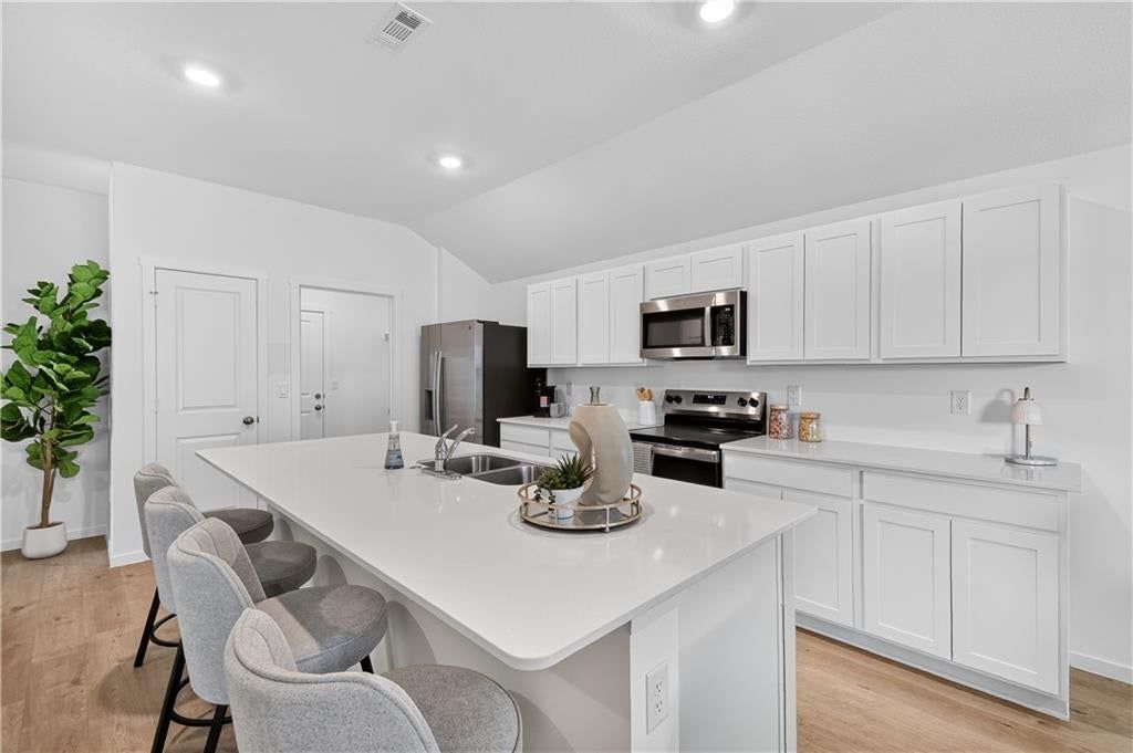 1604 SW 9th Street — photo 15