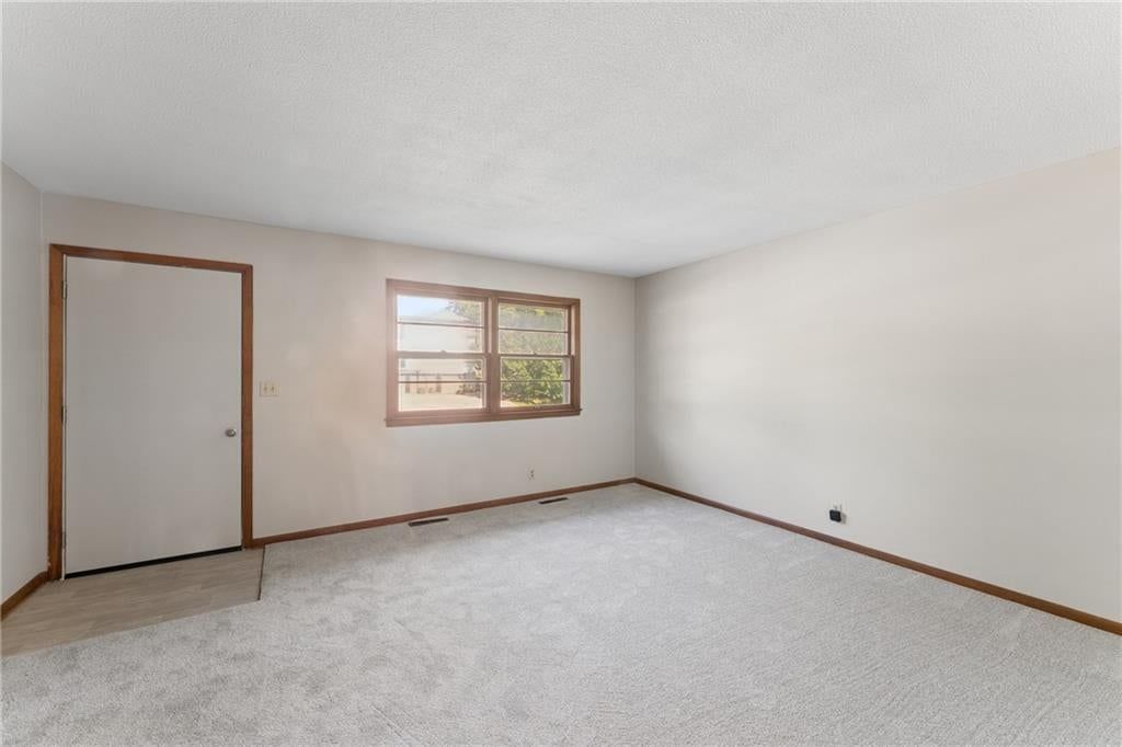 7817 England Drive — photo 7