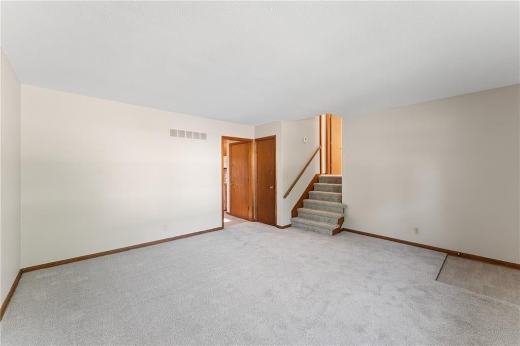 7817 England Drive — photo 9