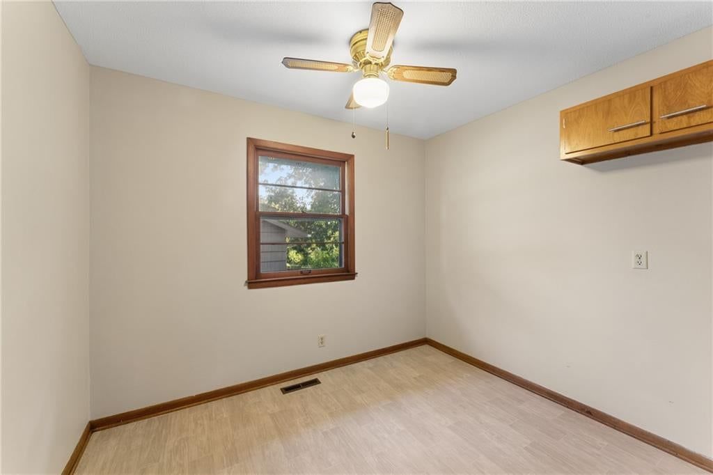 7817 England Drive — photo 17