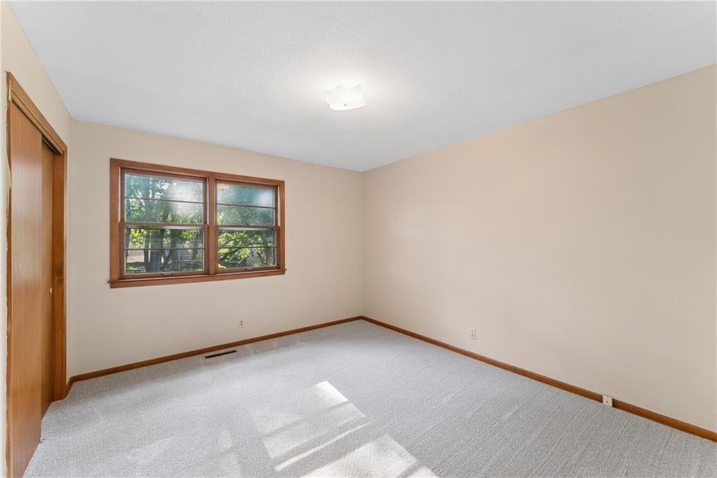 7817 England Drive — photo 20