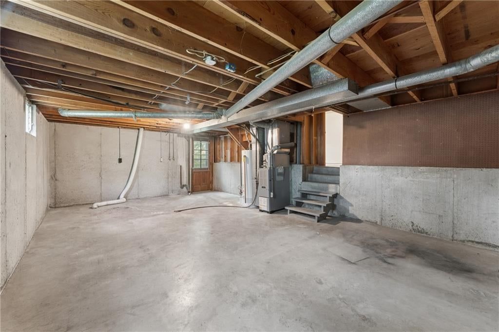 7817 England Drive — photo 32