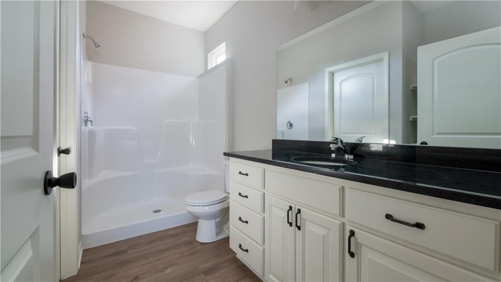 1307 NE White Oaks Lane — photo 13