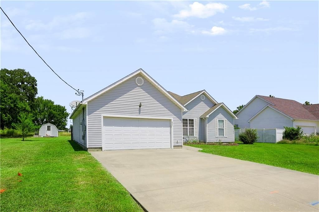 821 E 19th Street, Galena, KS