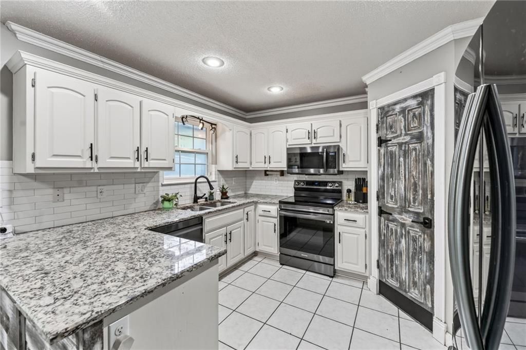 21417 E 50th Terrace Court — photo 22