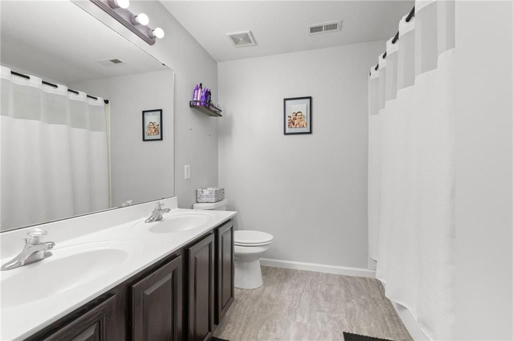 9824 N Overton Street — photo 25