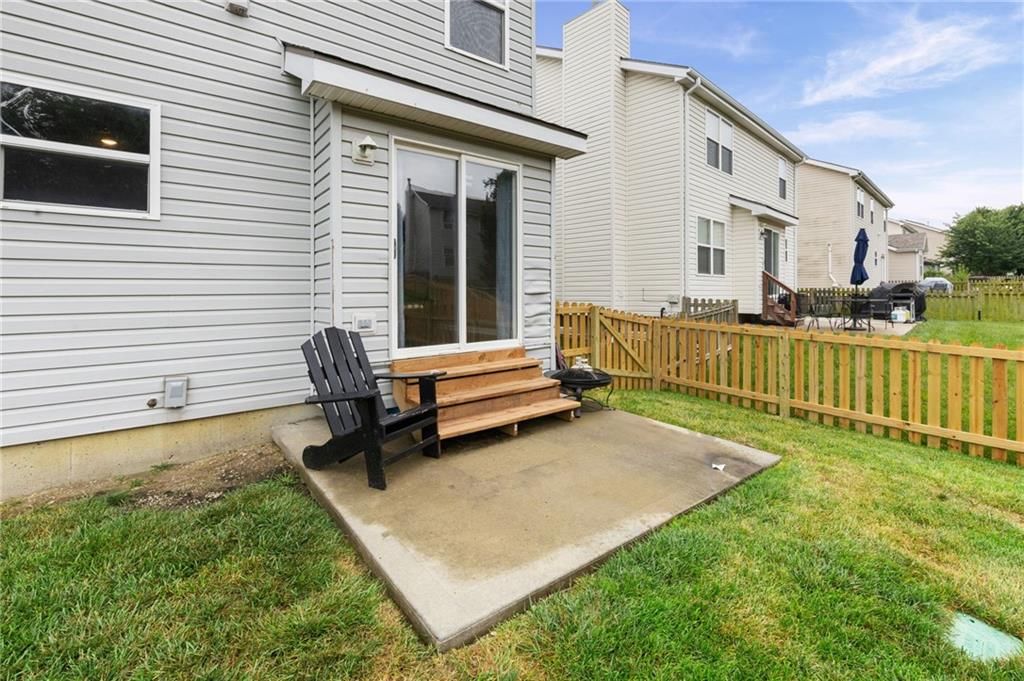 9824 N Overton Street — photo 37