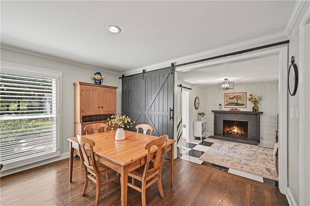 6340 Reeds Drive — photo 10