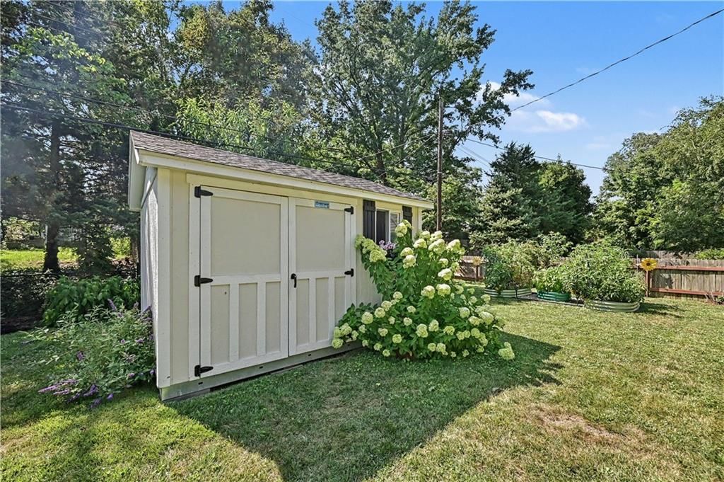 6340 Reeds Drive — photo 26