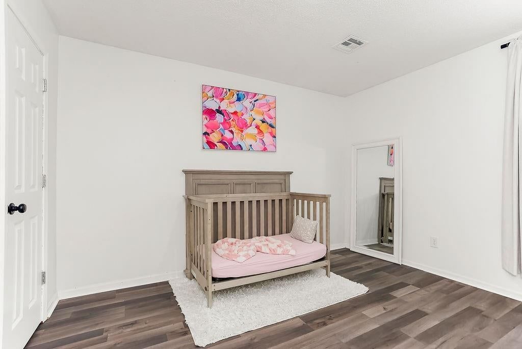 4900 Ballentine Street — photo 16