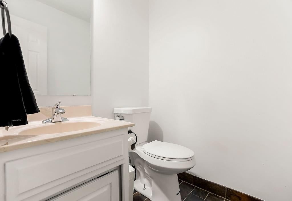 4900 Ballentine Street — photo 23