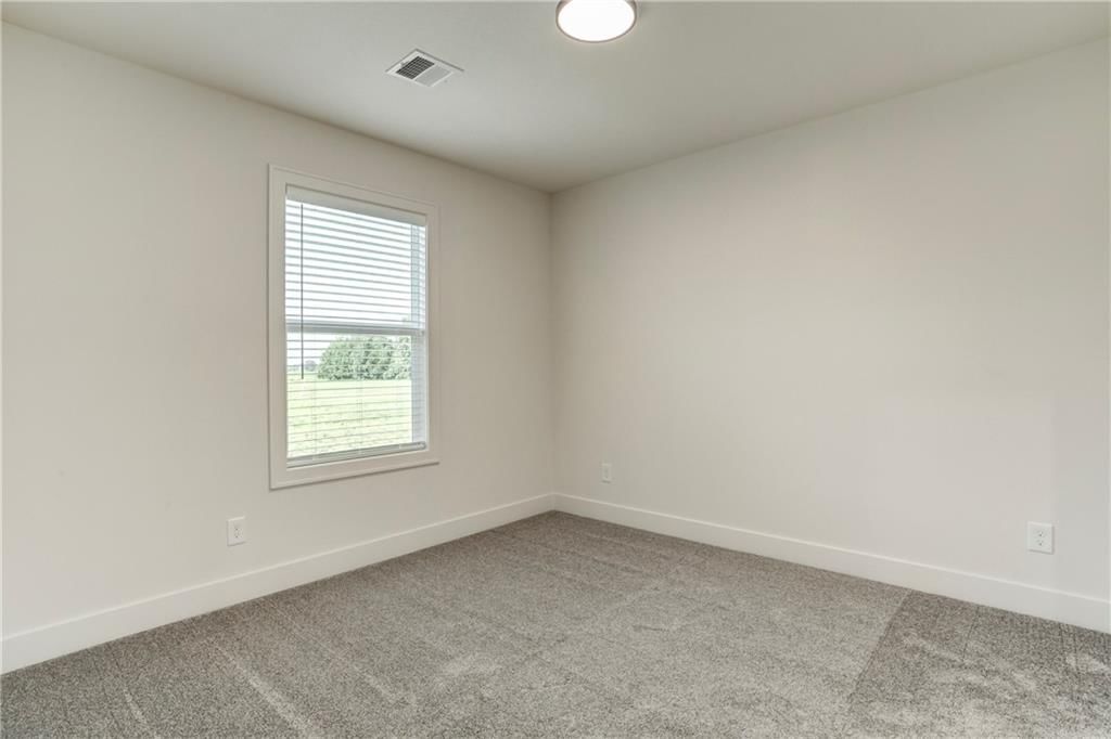 19007 W 170th Terrace — photo 30
