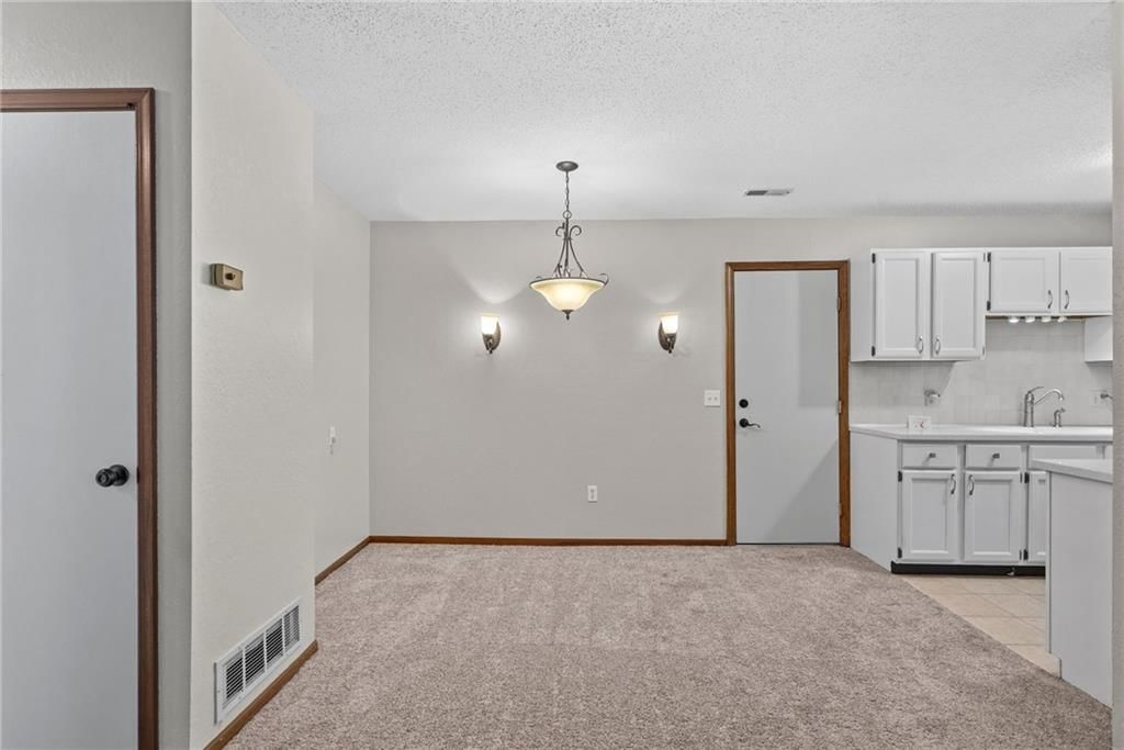 11327 W 77TH Terrace — photo 12