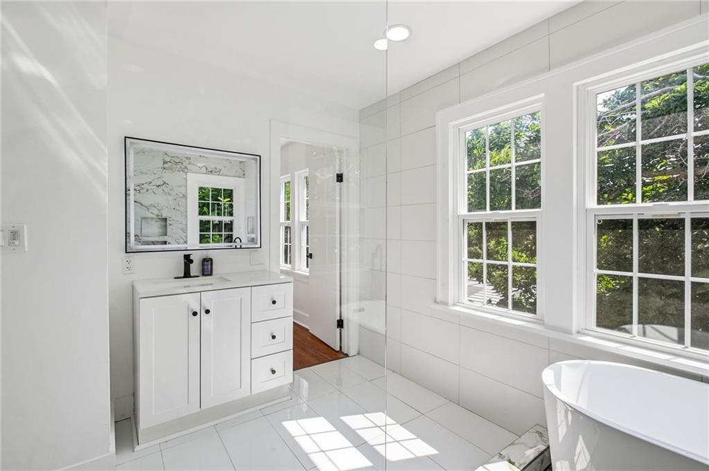 800 Valentine Road — photo 32