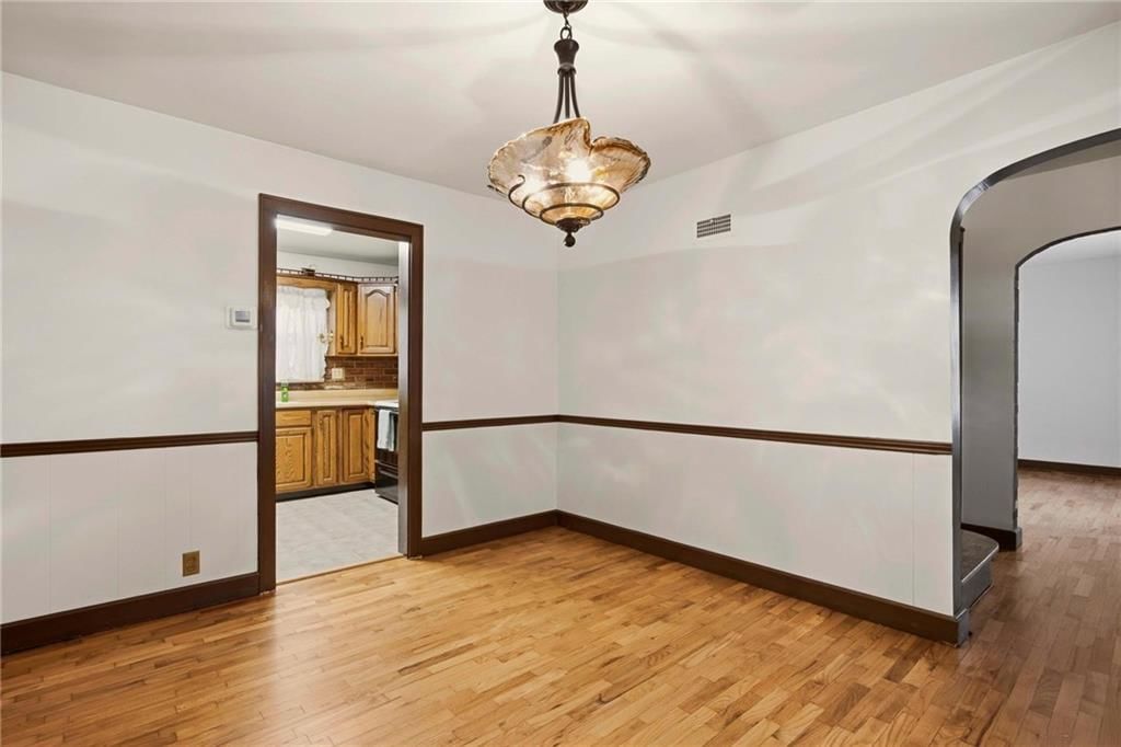 1204 E Walnut Street — photo 10
