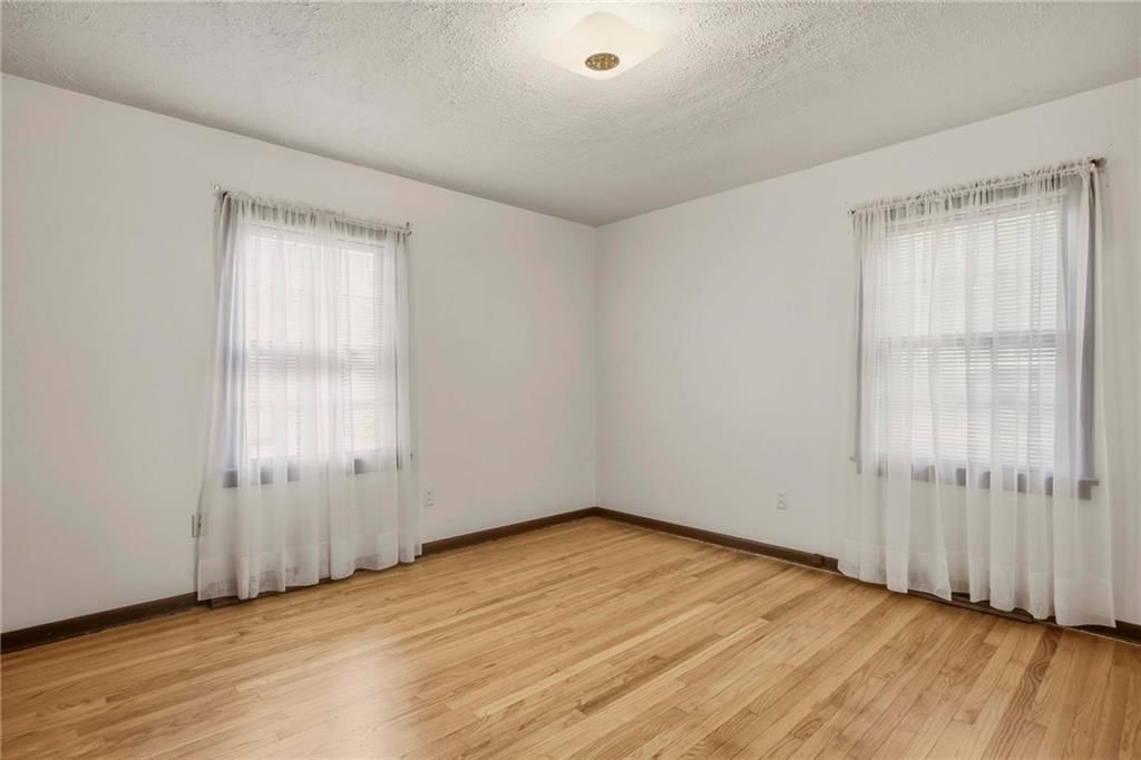 1204 E Walnut Street — photo 16