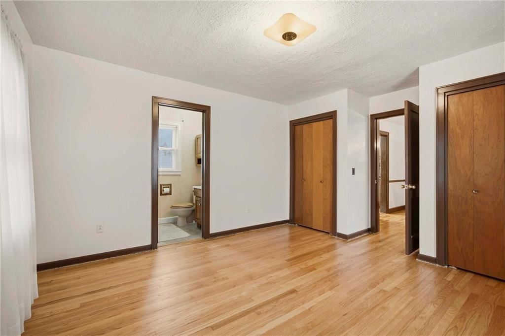 1204 E Walnut Street — photo 18
