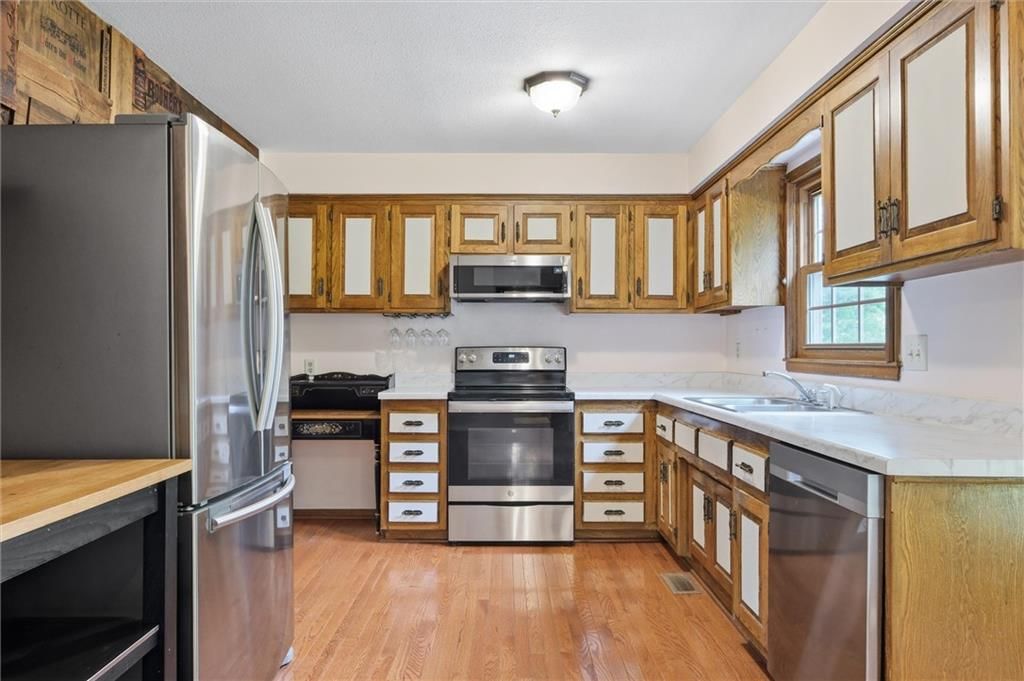 1597 El Dorado Drive — photo 11
