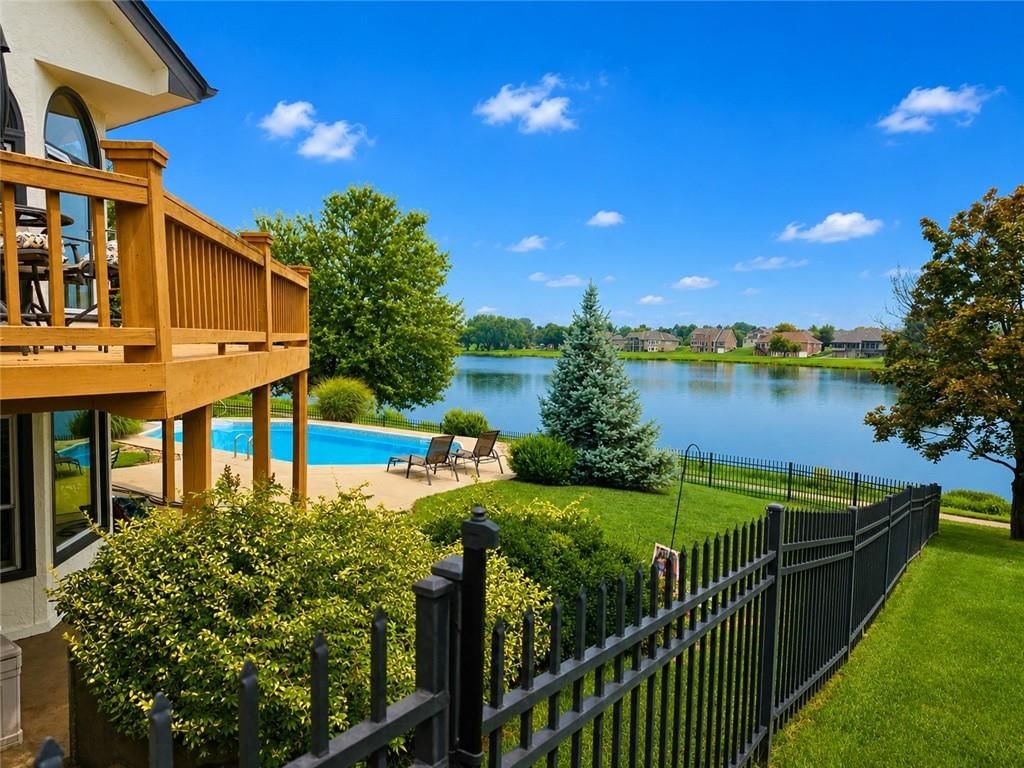 5024 SW Kingfisher Drive — photo 3