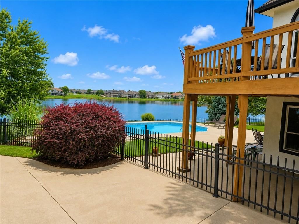 5024 SW Kingfisher Drive — photo 4