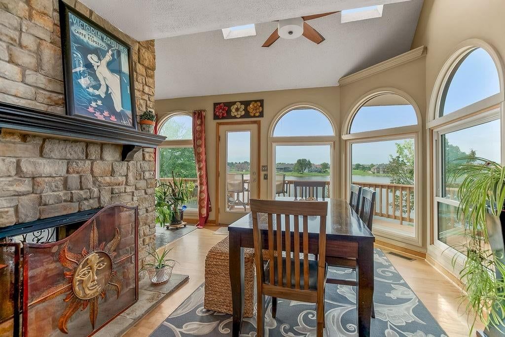 5024 SW Kingfisher Drive — photo 9