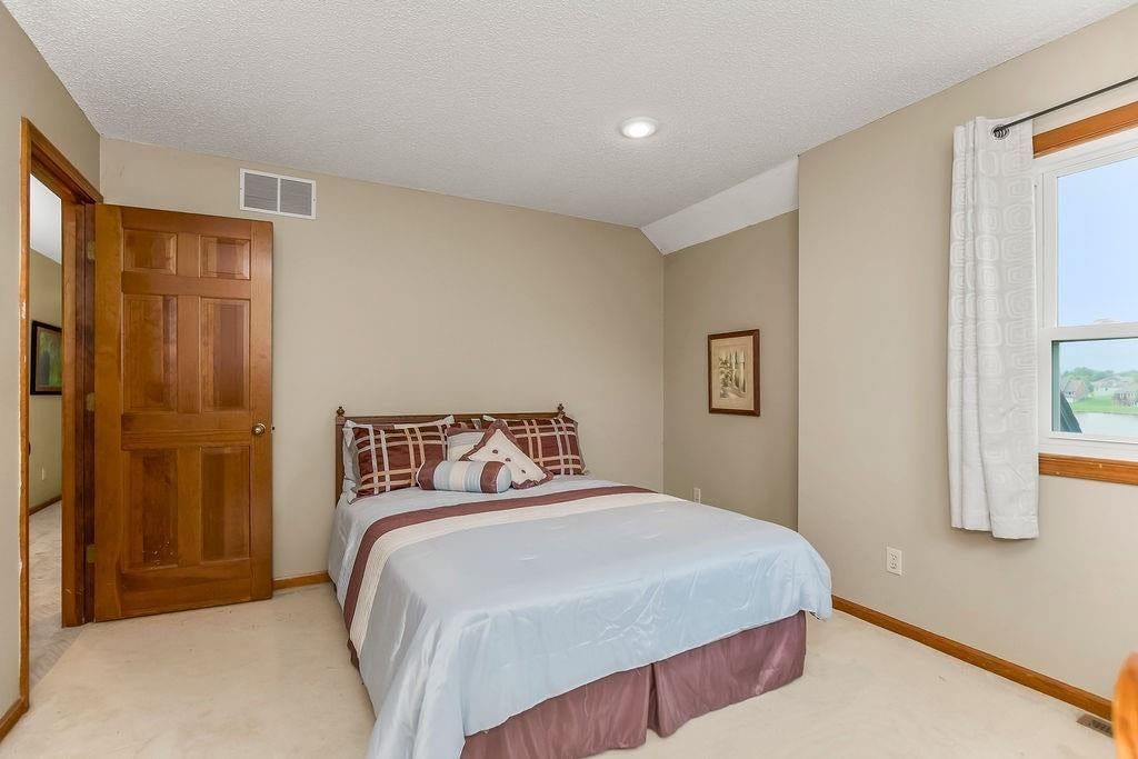 5024 SW Kingfisher Drive — photo 15