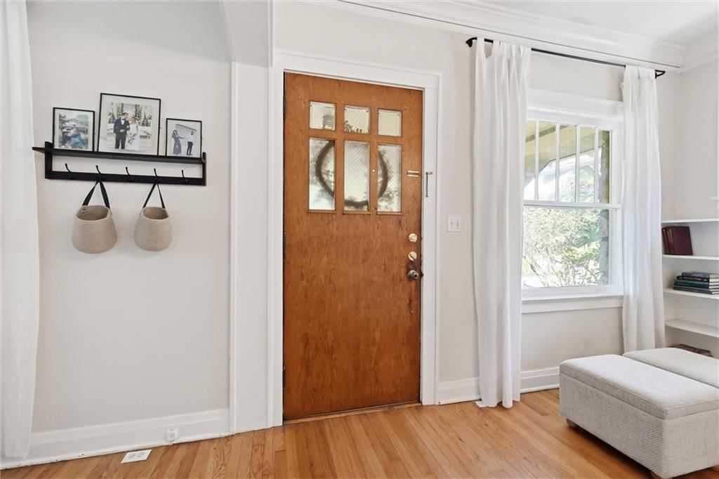 4141 Kenwood Avenue — photo 6