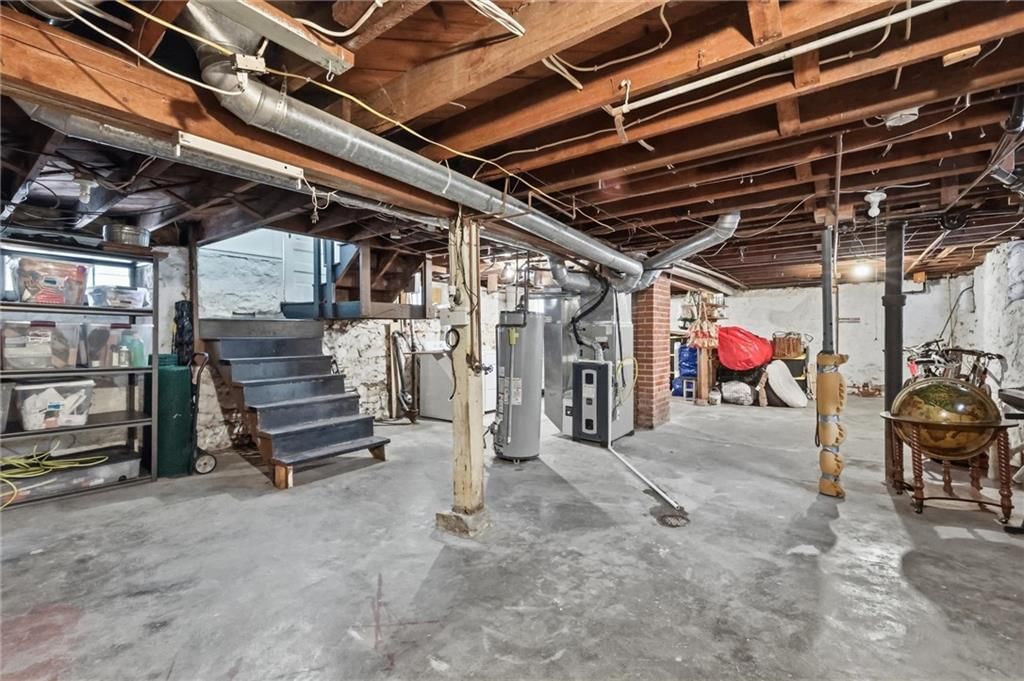 4141 Kenwood Avenue — photo 32