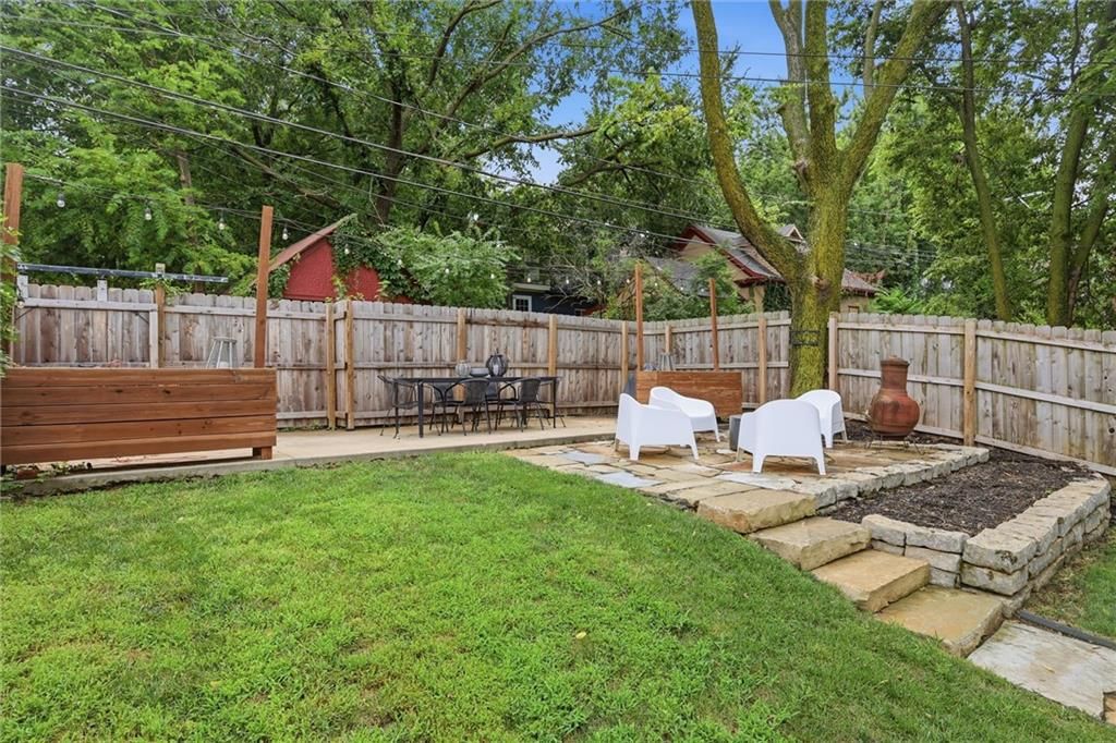 4141 Kenwood Avenue — photo 33