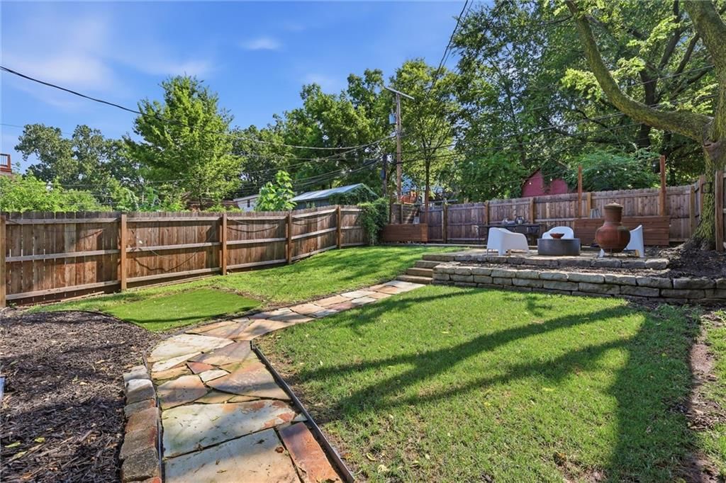 4141 Kenwood Avenue — photo 36