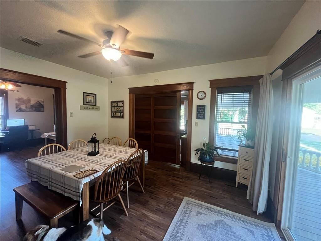 409 S Green Street — photo 46