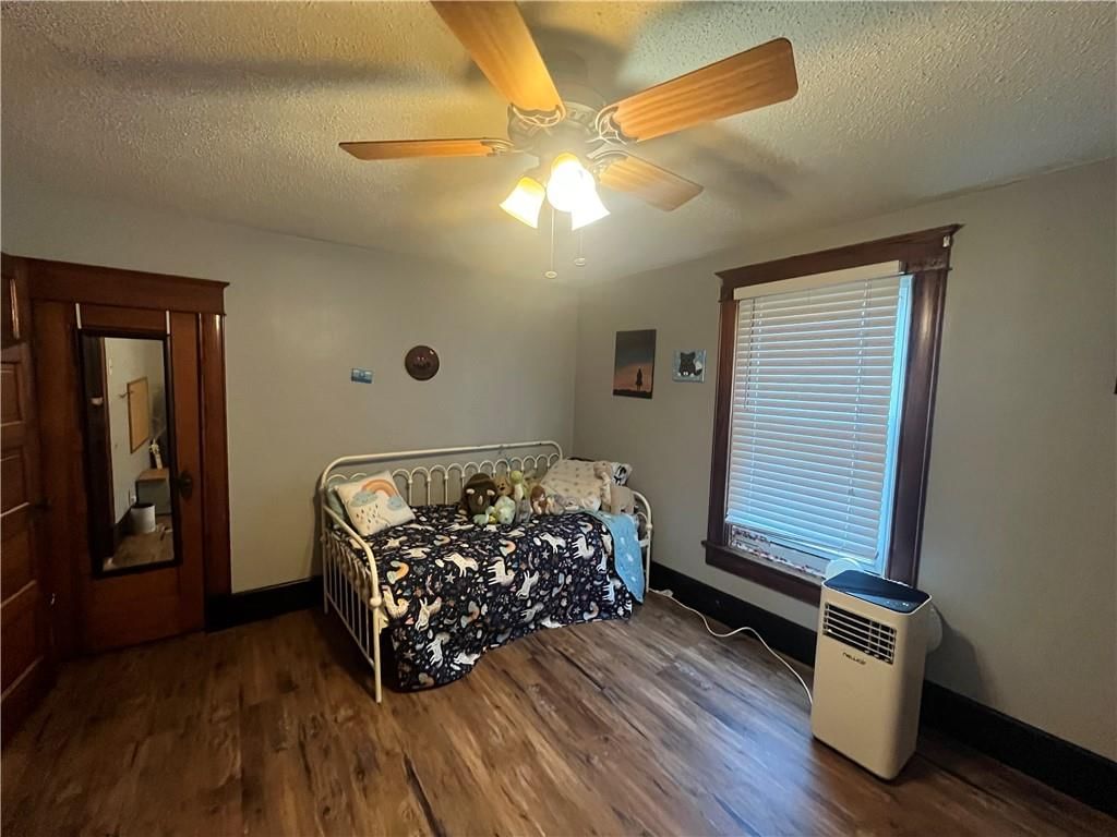 409 S Green Street — photo 74