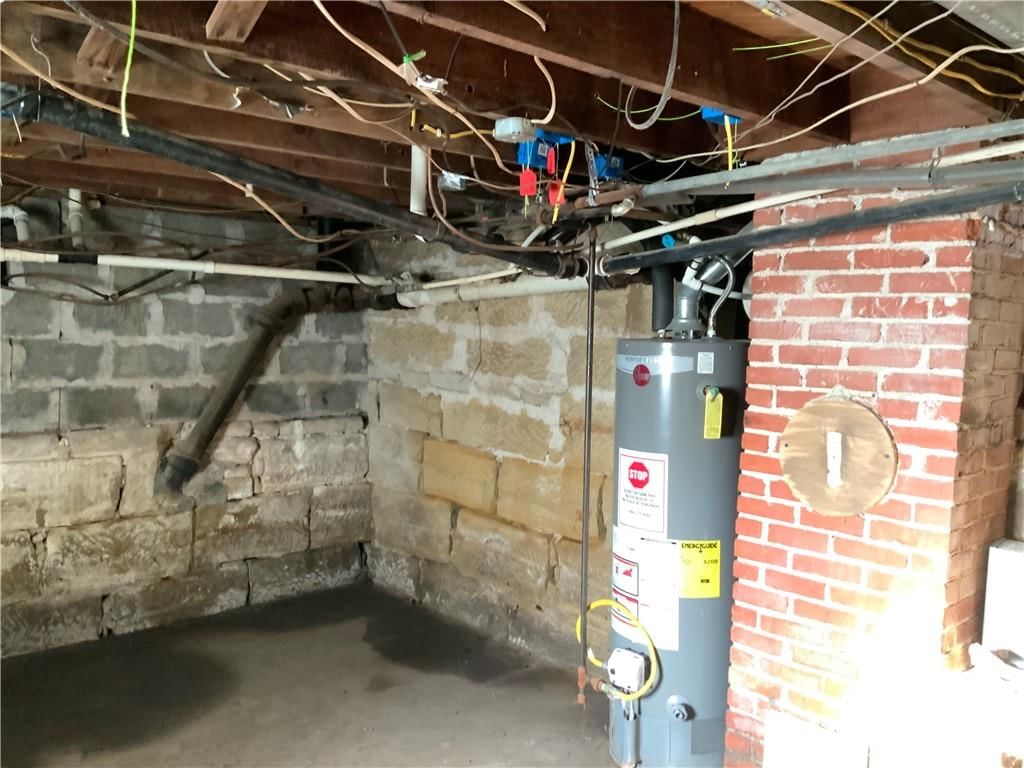 409 S Green Street — photo 84