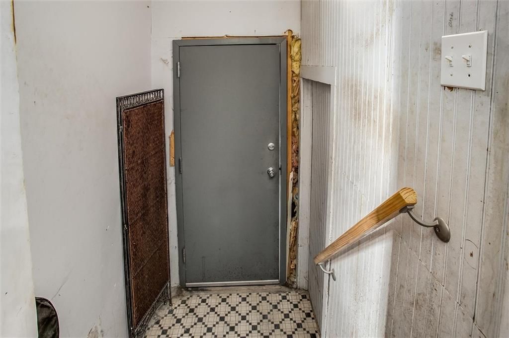 222 N 6th Street — photo 13