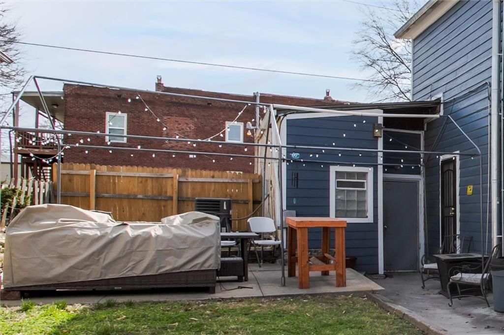 222 N 6th Street — photo 15