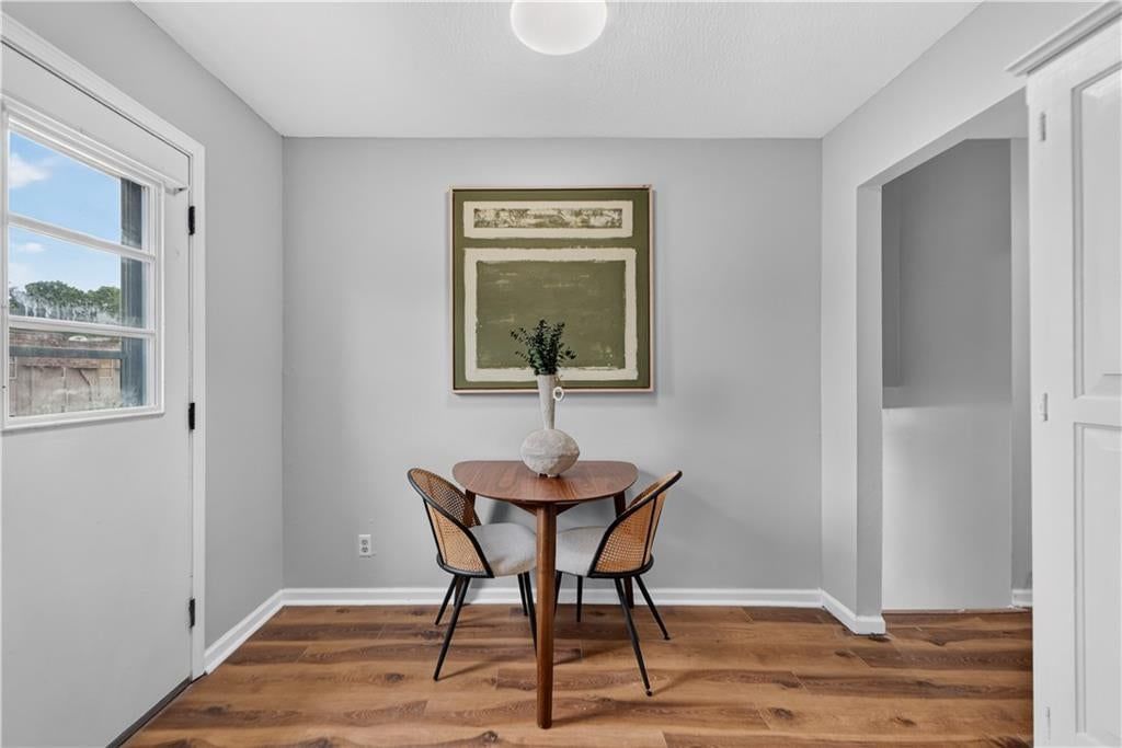 1225 W Sheridan Street — photo 9