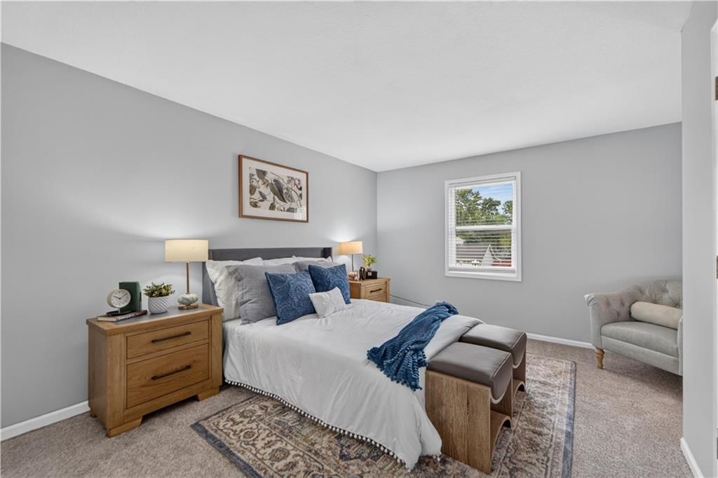 1225 W Sheridan Street — photo 16