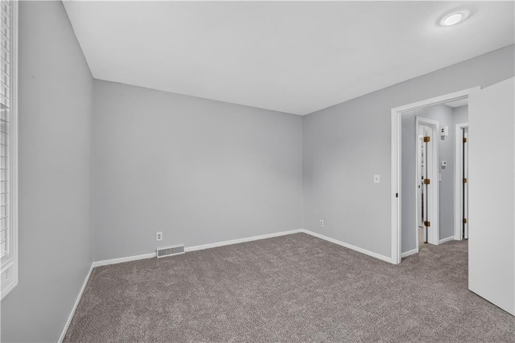 1225 W Sheridan Street — photo 25