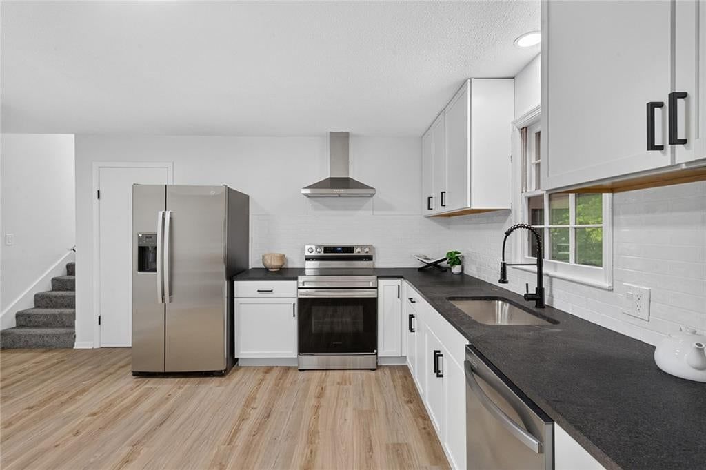 10805 E 65th Street — photo 12