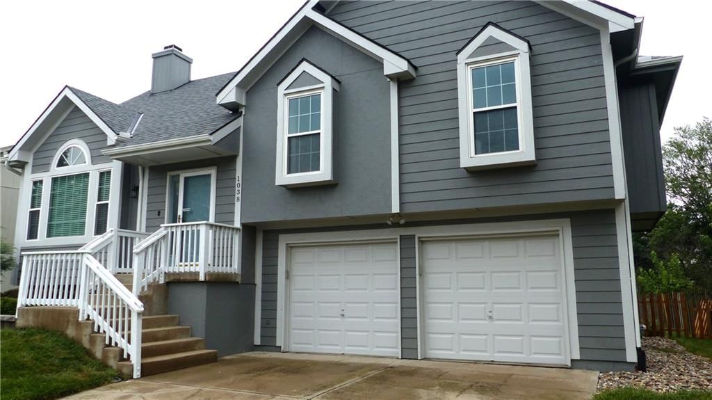 1038 N Logan Street — photo 3