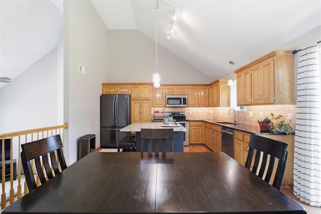 1038 N Logan Street — photo 11