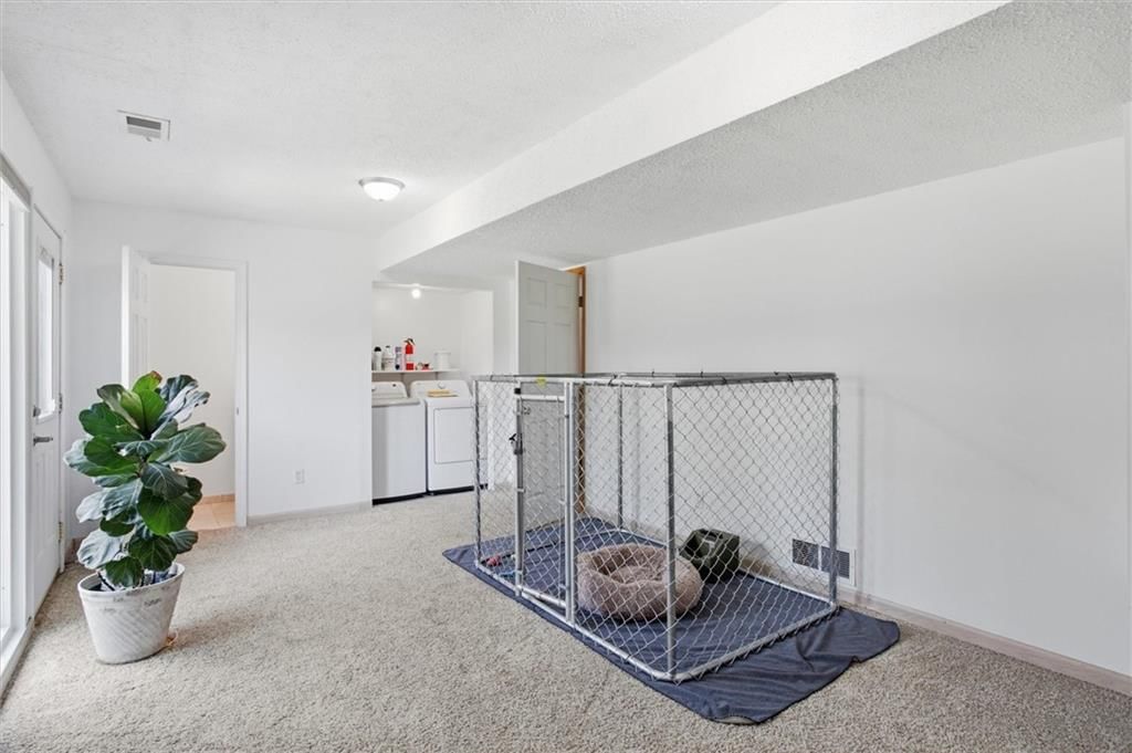 1038 N Logan Street — photo 24