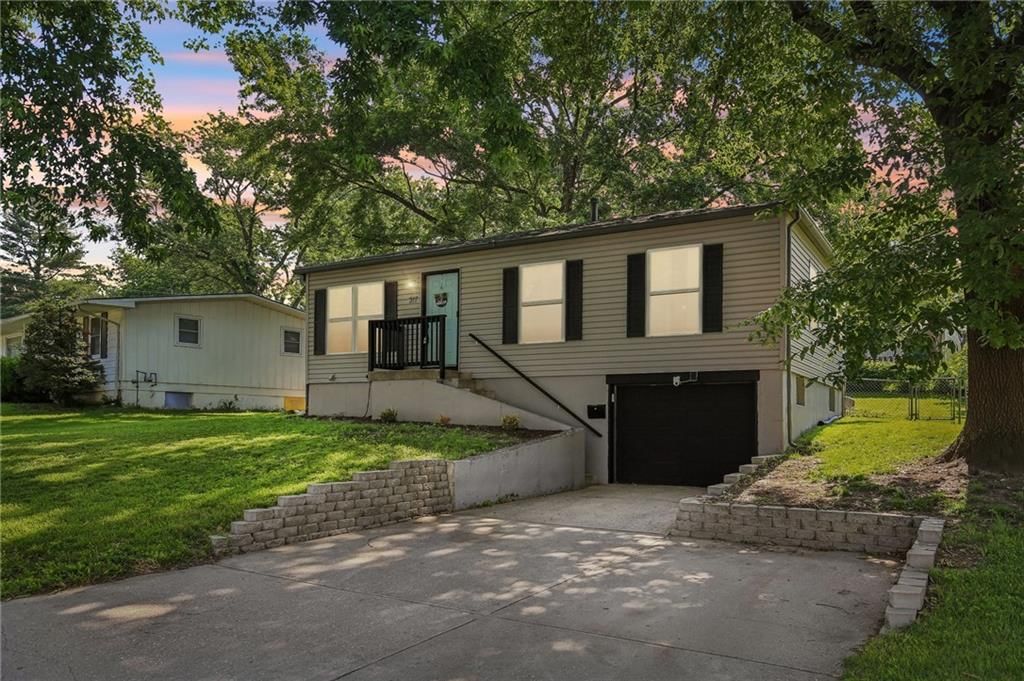 317 N Cochise Drive — photo 40