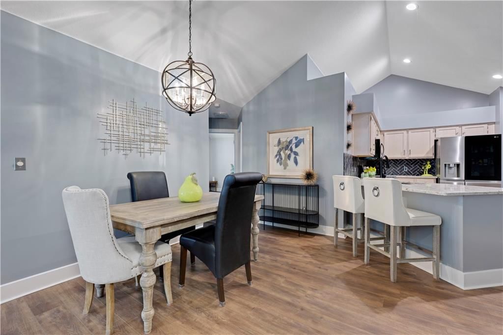 2046 W 139th Street — photo 14