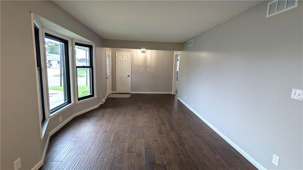 9909 E 76th Terrace — photo 10
