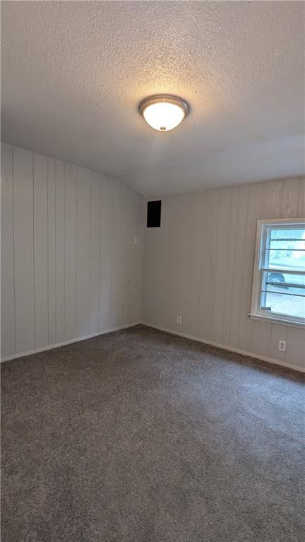 8618 Winchester Avenue — photo 16